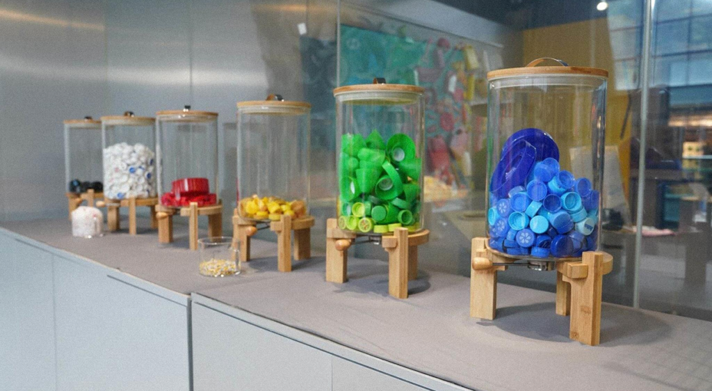 “Plastic Circularity: Trash to Treasure Pop Up”Waste Reduction Workshops, 「塑膠循環：轉廢為寶限定店」